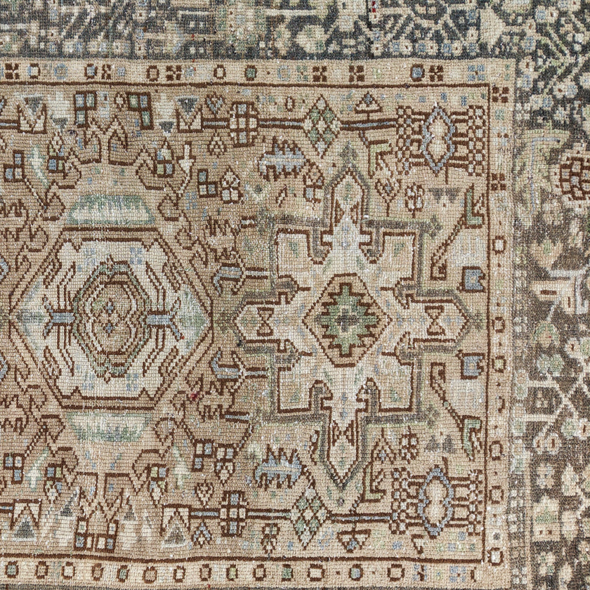 Z1200 Handwoven Vintage Rug 3’8 x 4’5