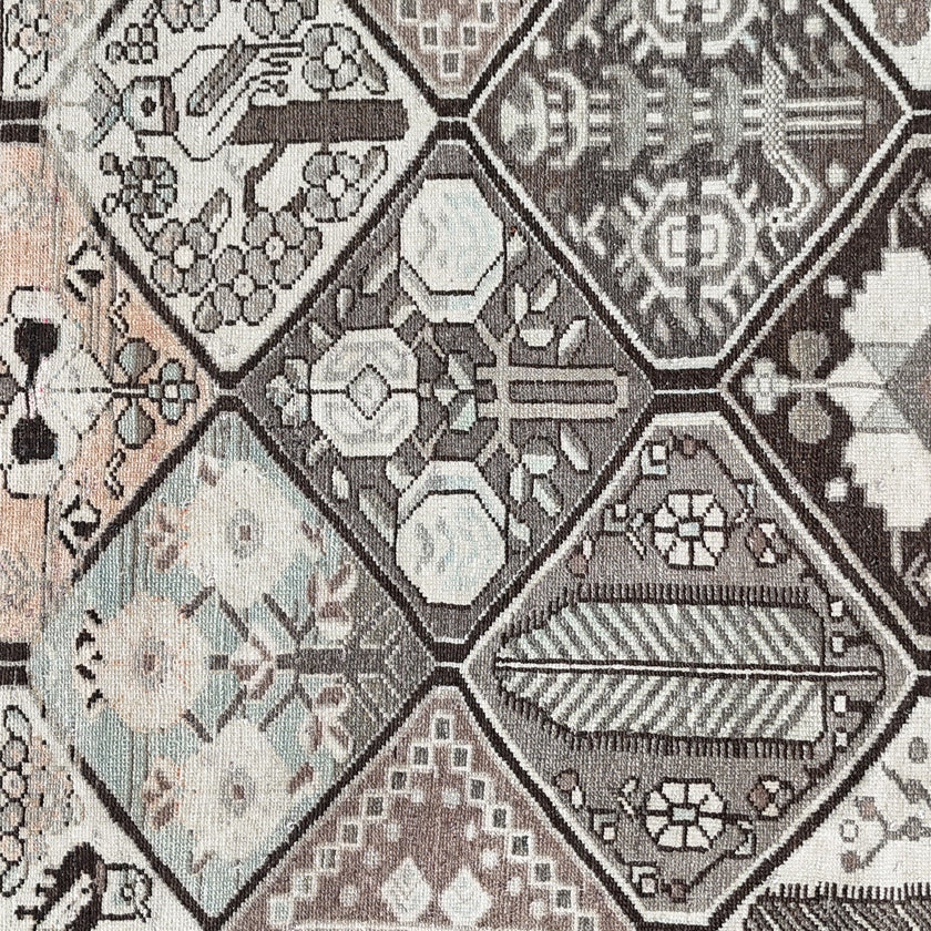 Z1208 Handwoven Vintage Rug 5'2 x 7’3
