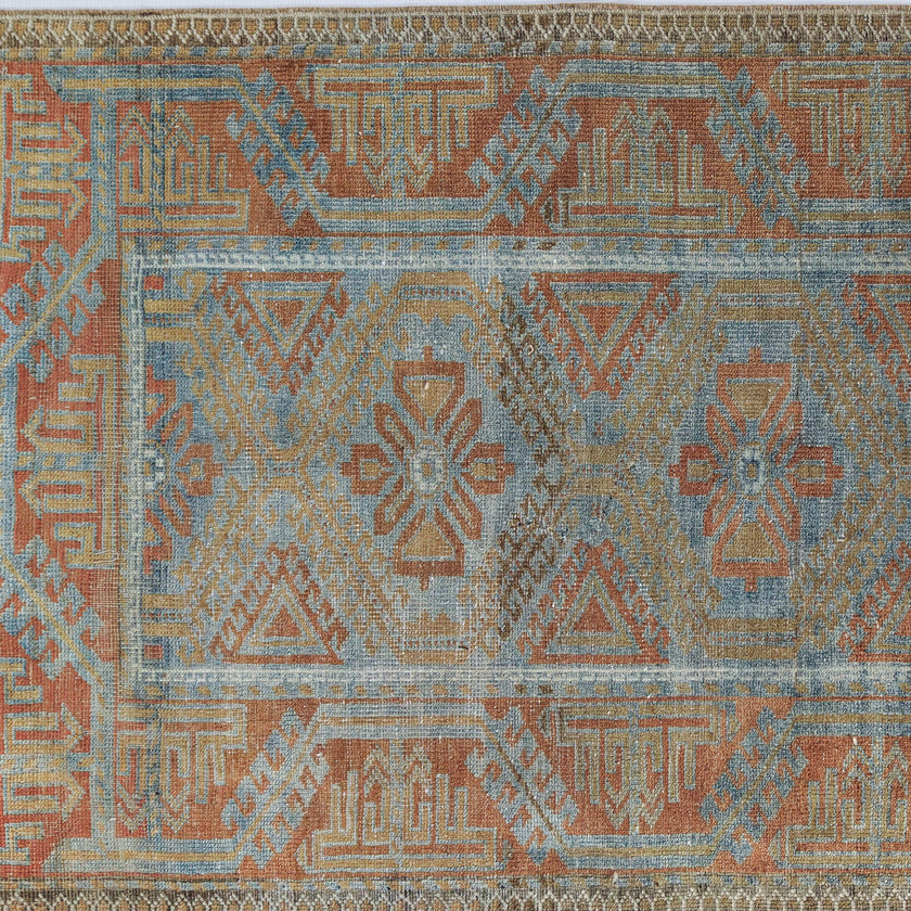 Z1214 Handwoven Vintage Rug 2’9 x 5’1