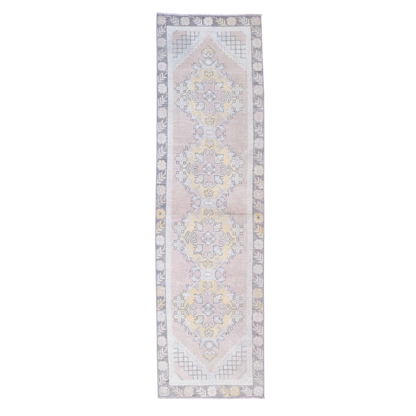 Z127 Handwoven Vintage Rug 2'10 x 9’9