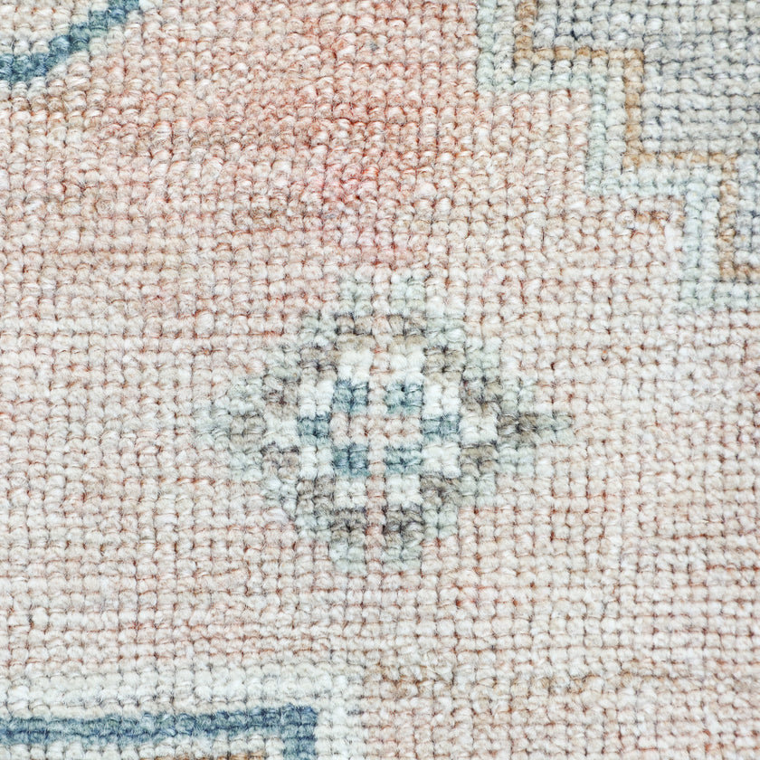 Z139 Handwoven Vintage Rug 3'2 x 6’1