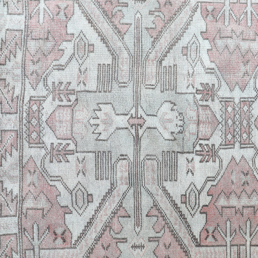 Z148 Handwoven Vintage Rug 3'4 x 6’2