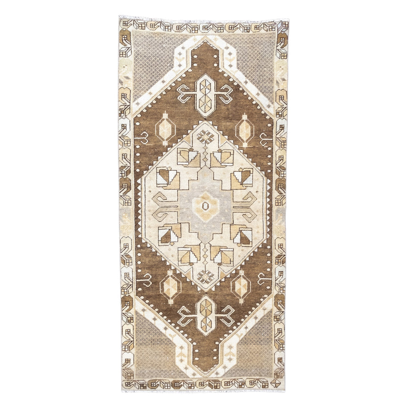 Z157 Handwoven Vintage Rug 3'2 x 6’11