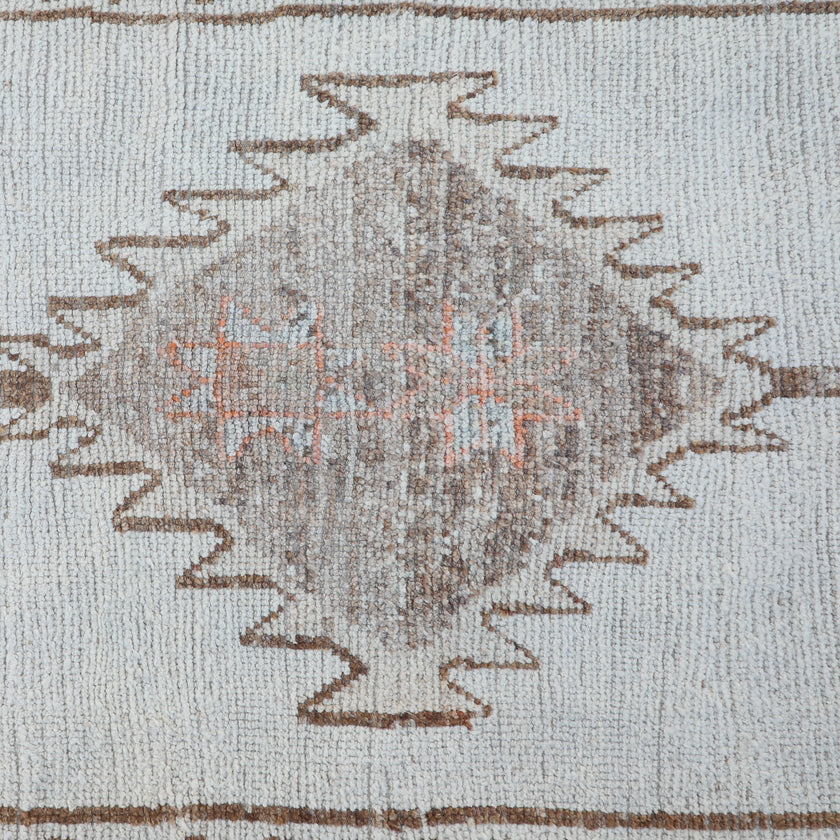 Z167 Handwoven Vintage Rug 3'1 x 10’4