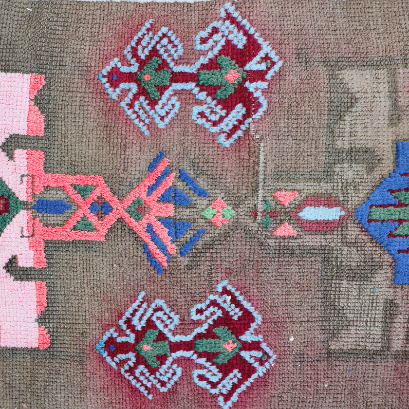 Z175 Handwoven Vintage Rug 2'8 x 10’3