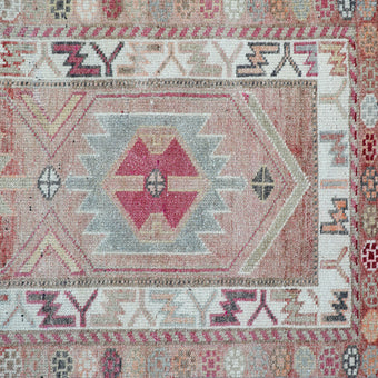 Z178 Handwoven Vintage Rug 2'9 x 13’9