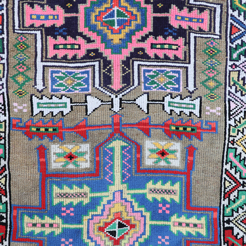 Z182 Handwoven Vintage Rug 2’8 x 10'3