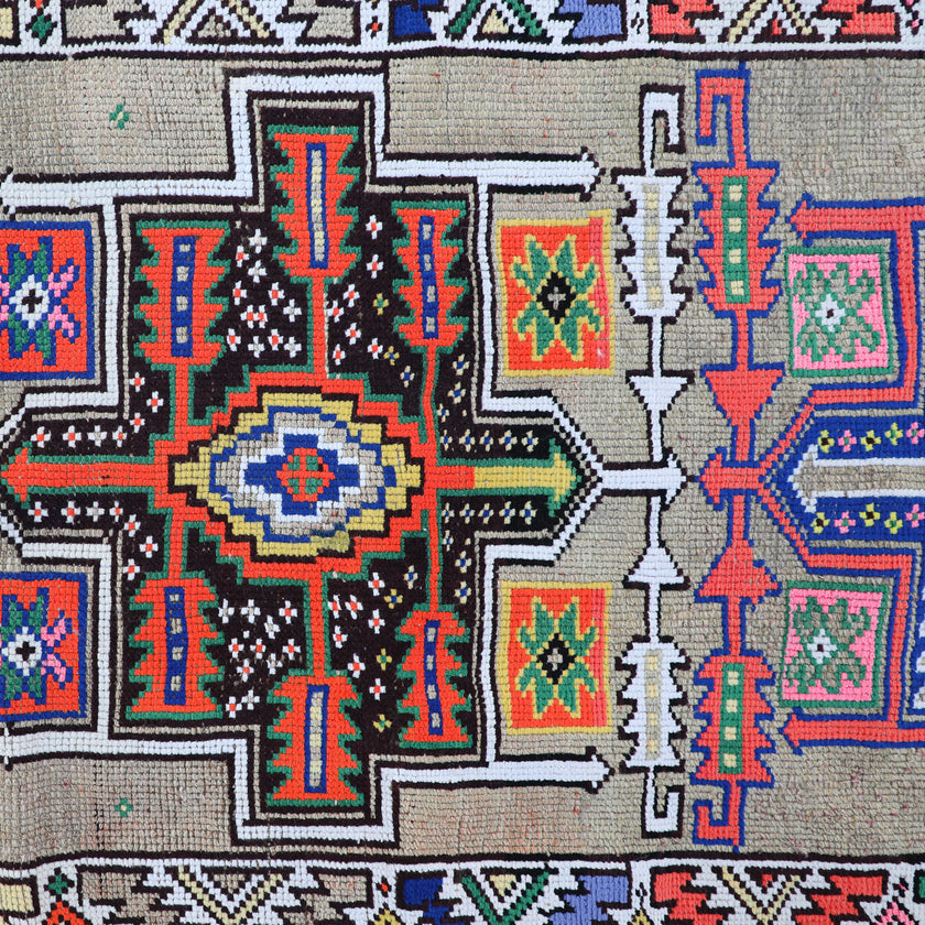 Z182 Handwoven Vintage Rug 2’8 x 10'3