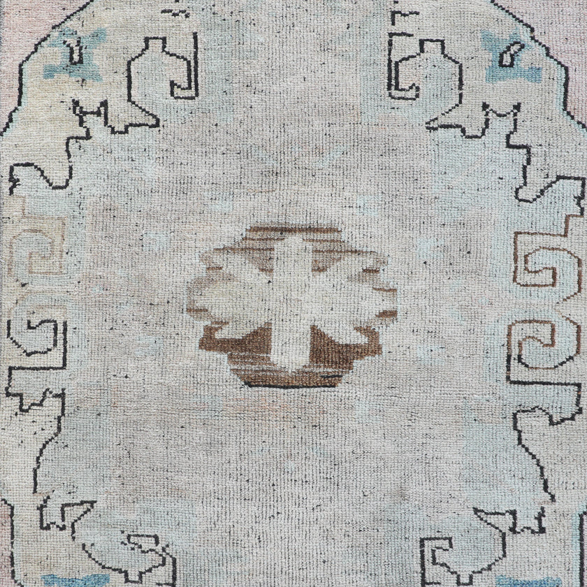 Z195 Handwoven Vintage Rug 2'10x10’3