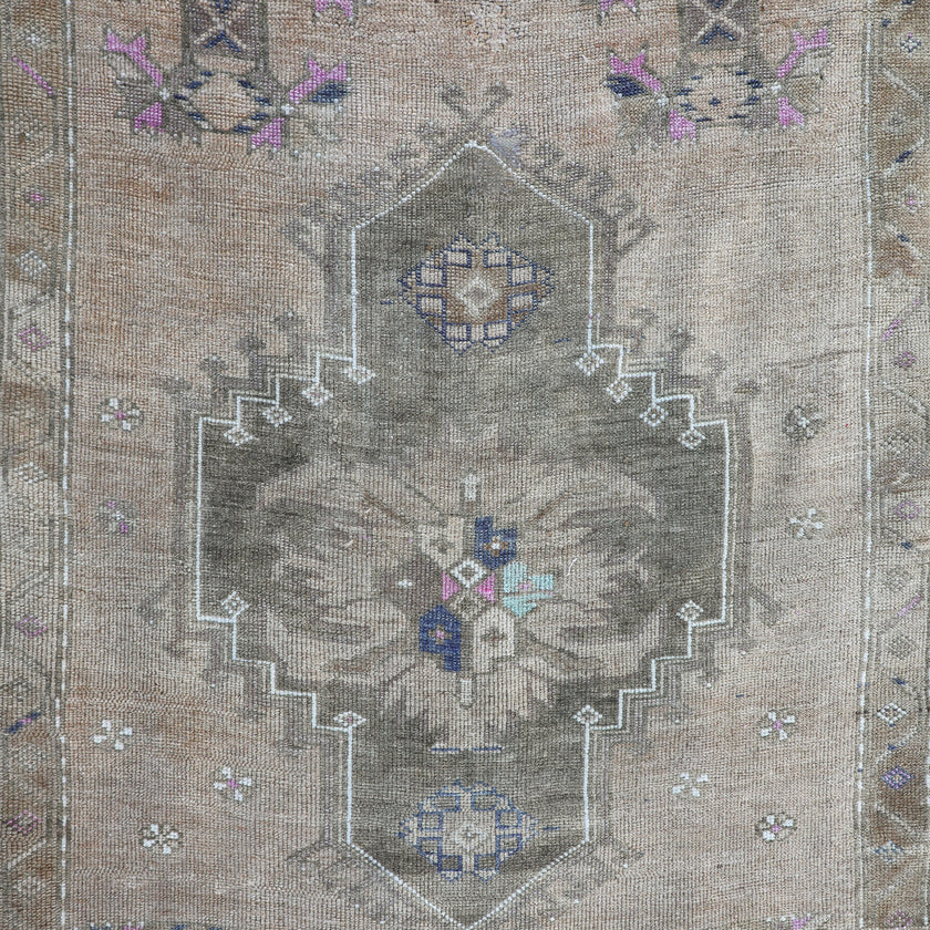 Z201 Handwoven Vintage Rug 3'2 x 12’3