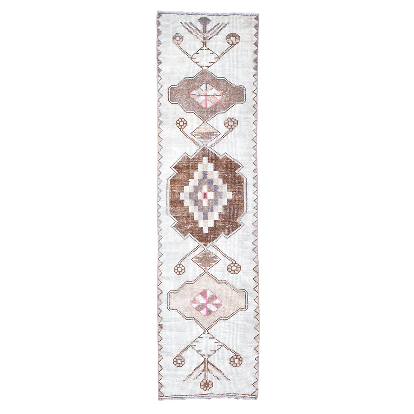 Z204 Handwoven Vintage Rug 2'11x10’10