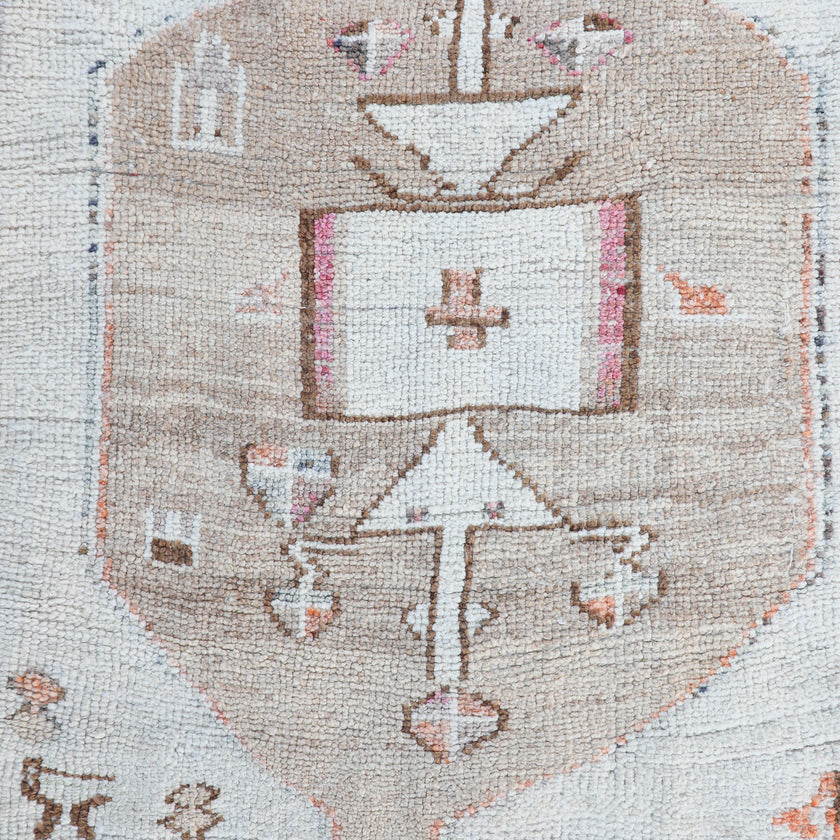 Z210 Handwoven Vintage Rug 2'10 x 11’11