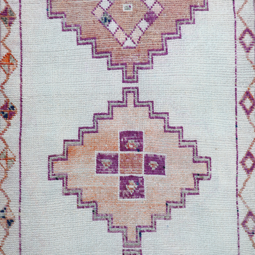Z212 Handwoven Vintage Rug 3'4 x 11’9