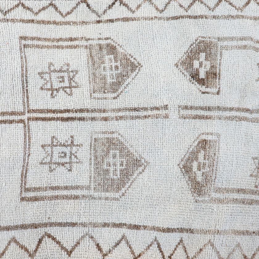 Z214 Handwoven Vintage Rug 2'10 x 11’8