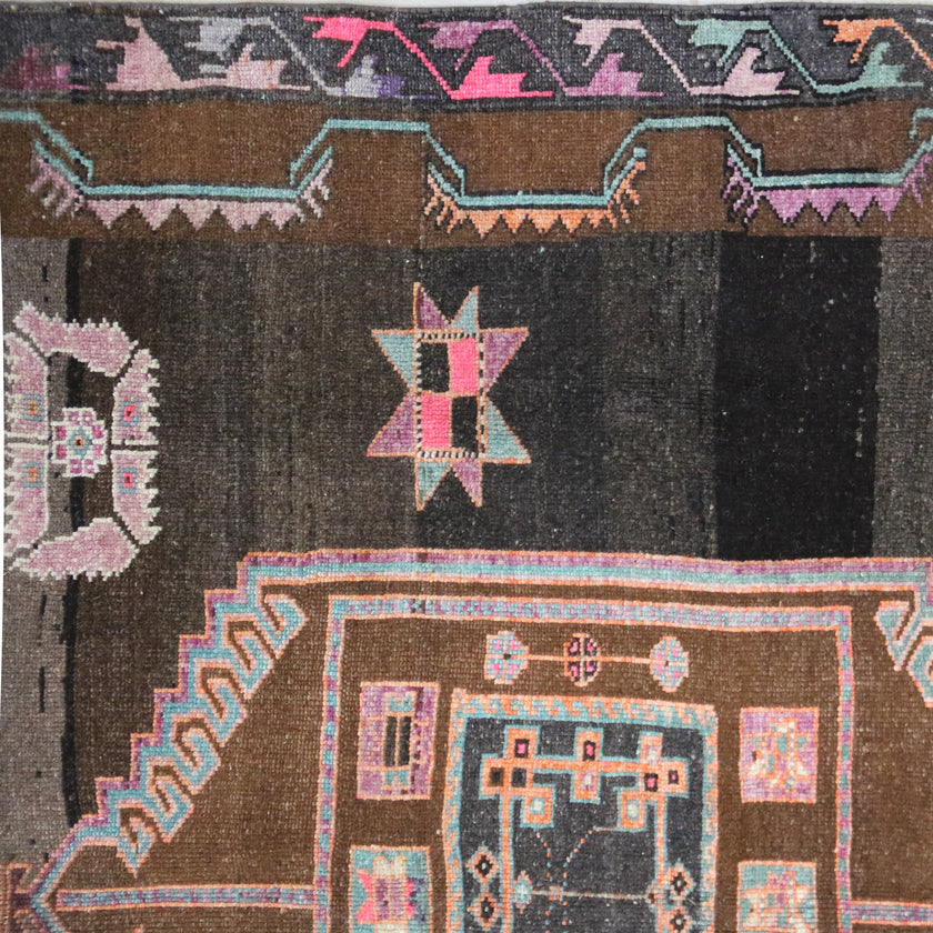 Z224 Handwoven Vintage Rug 5’10x13’9
