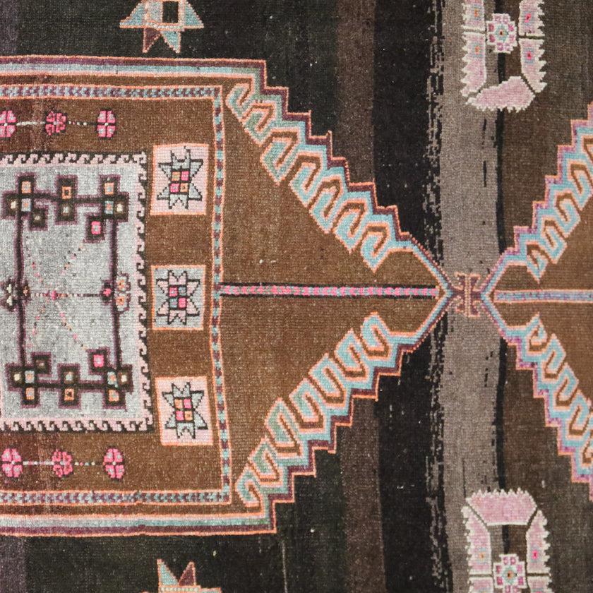 Z224 Handwoven Vintage Rug 5’10x13’9