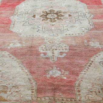 Z227 Handwoven Vintage Rug 4’8 x 9’7
