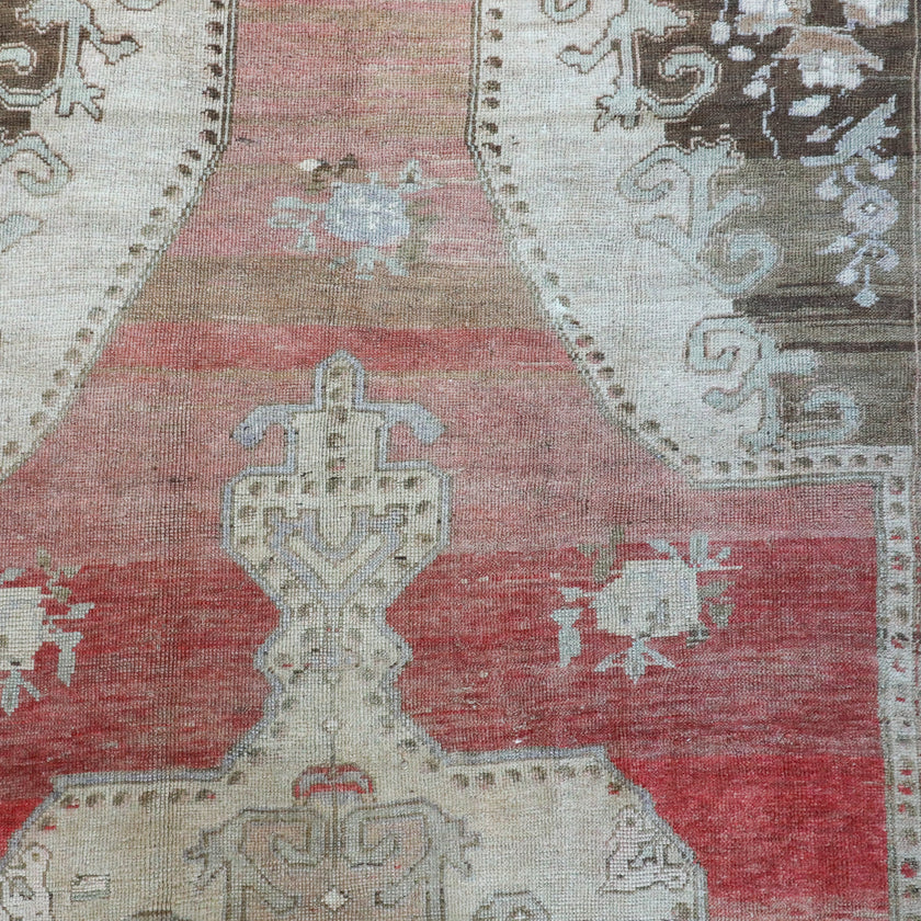 Z227 Handwoven Vintage Rug 4’8 x 9’7