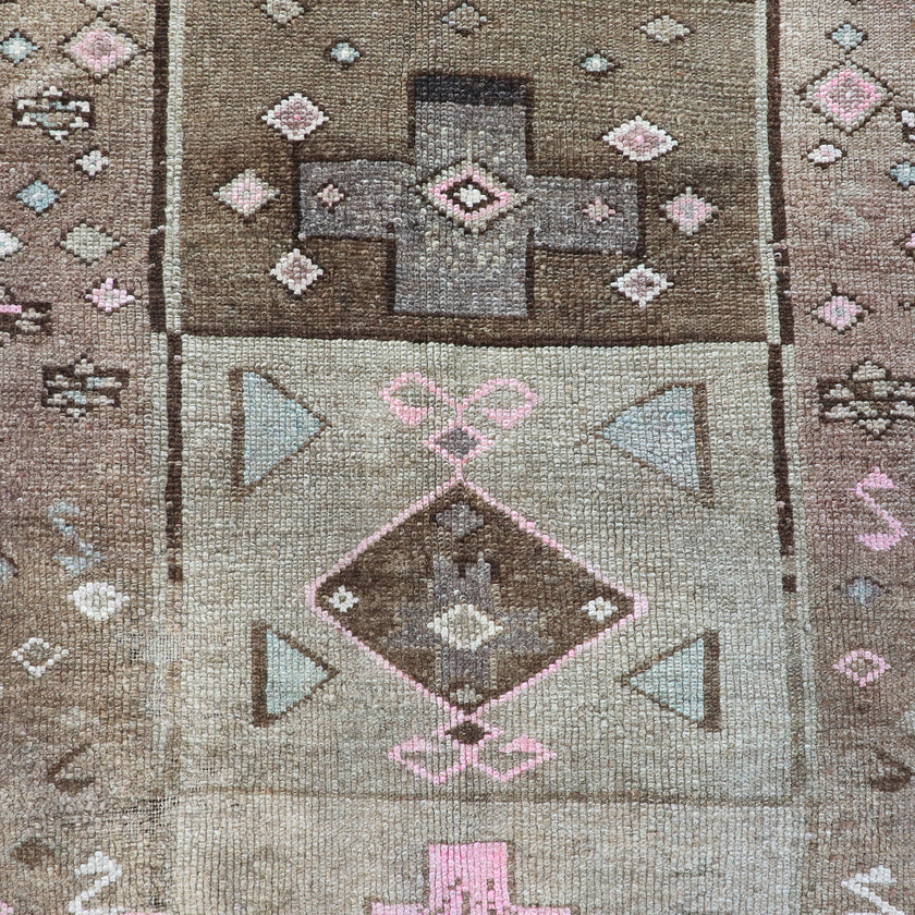 Z241 Handwoven Vintage Rug 3'2 x 8’11