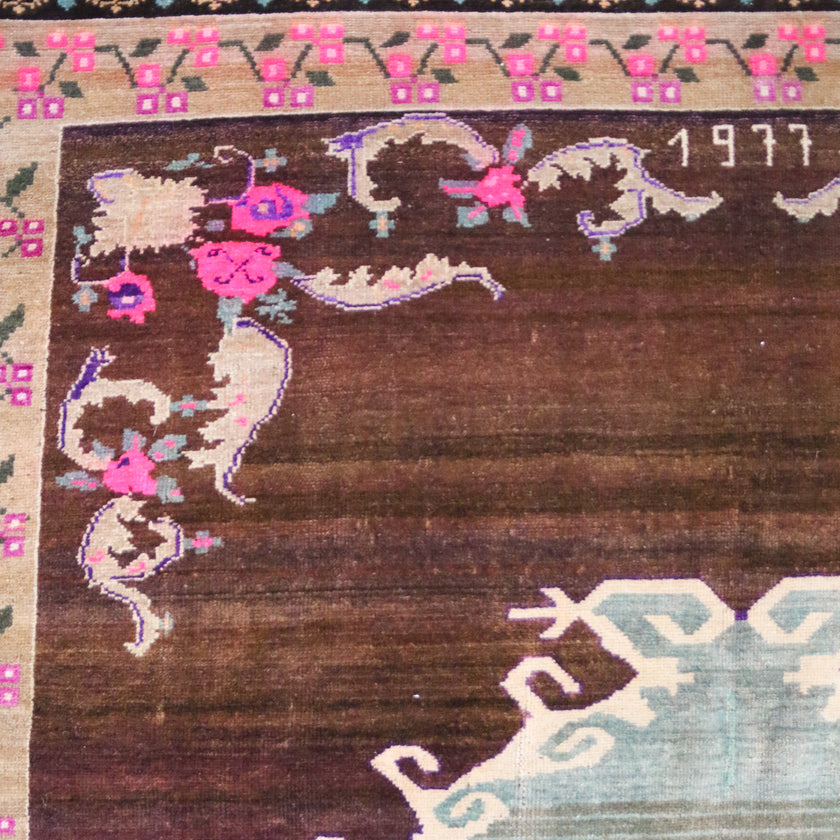 Z242 Handwoven Vintage Rug 7’2 x 9’1