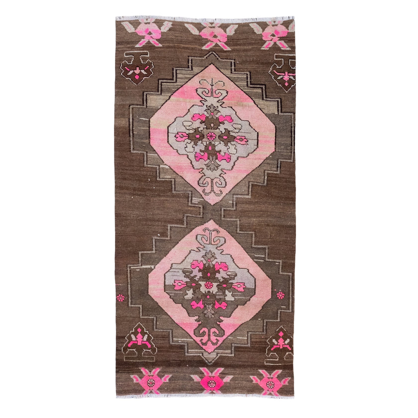 Z247 Handwoven Vintage Rug 3'8 x 7’6
