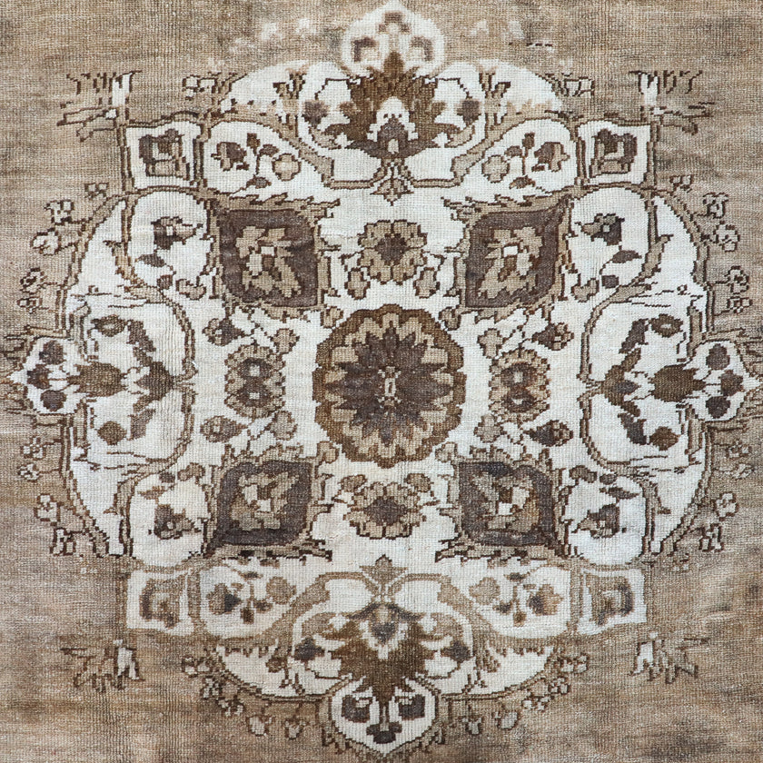 Z249 Handwoven Vintage Rug 5’8 x 9’3