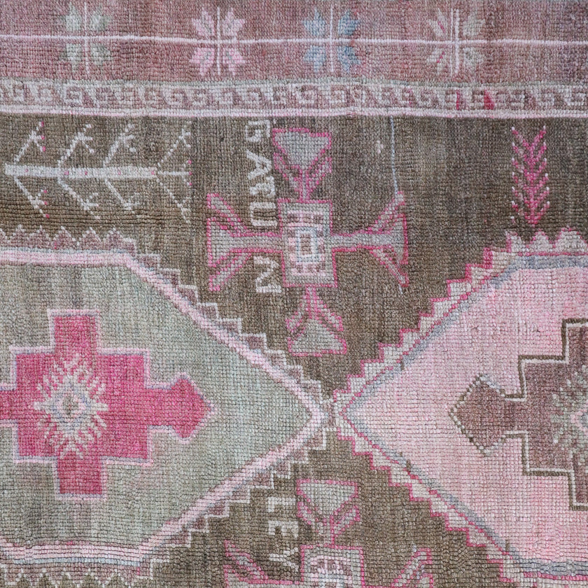 Z253 Handwoven Vintage Rug 4’11x12'1