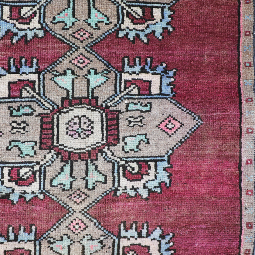 Z259 Handwoven Vintage Rug 2'10 x 10