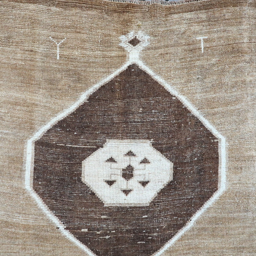 Z269 Handwoven Vintage Rug 3'6x11’3
