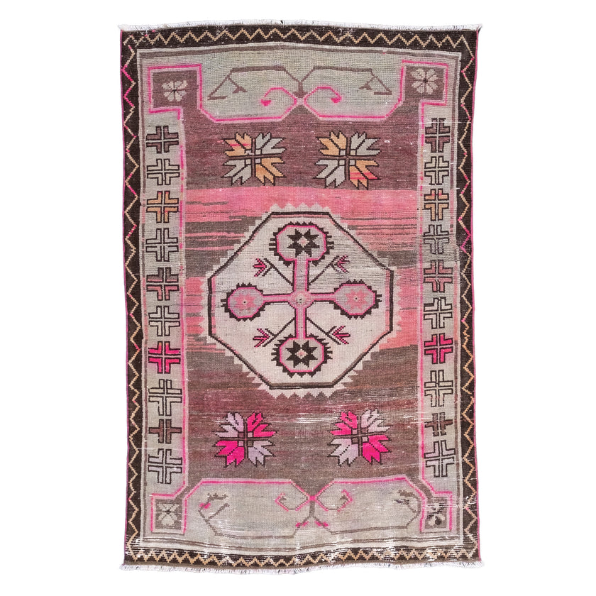 Z273 Handwoven Vintage Rug 4'1 x 6’3