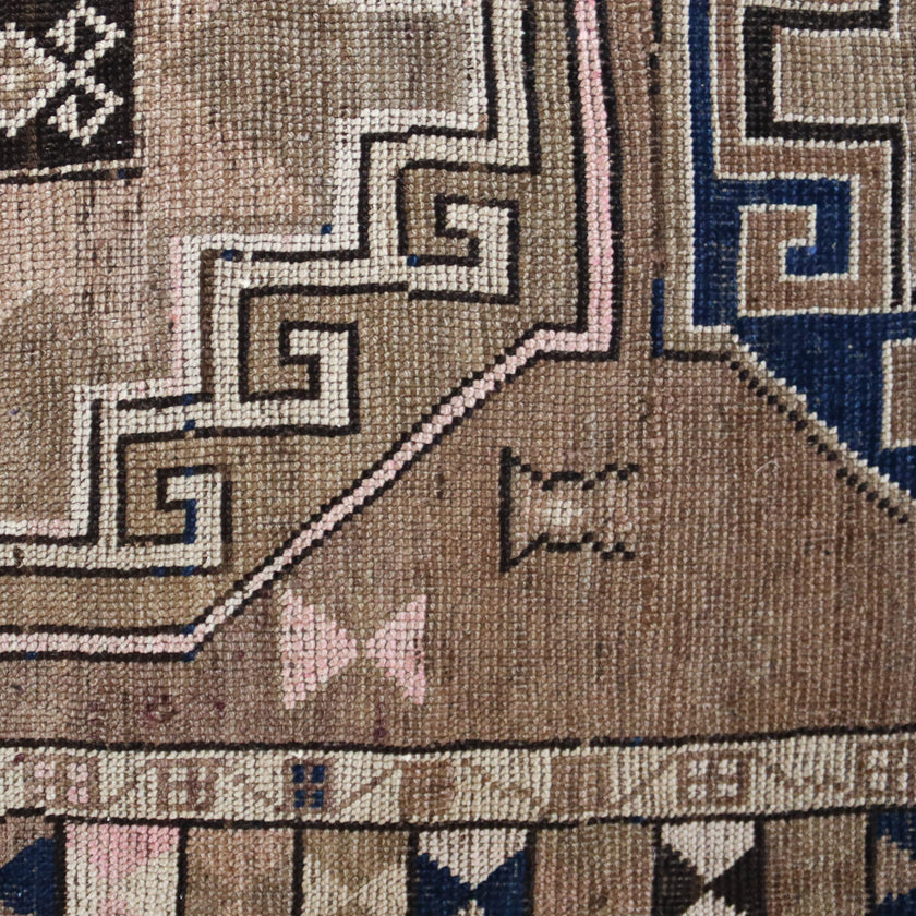 Z277 Handwoven Vintage Rug 4'5 x 7