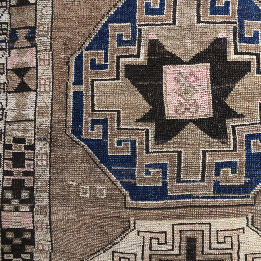 Z277 Handwoven Vintage Rug 4'5 x 7