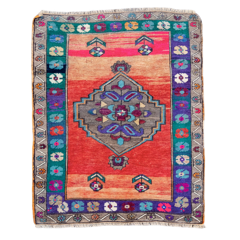 Z283 Handwoven Vintage Rug 2’10x3'2