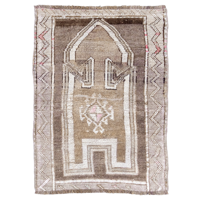 Z286 Handwoven Vintage Rug 2'10 x 3’9