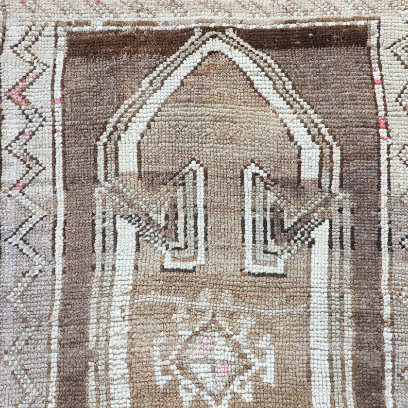 Z286 Handwoven Vintage Rug 2'10 x 3’9