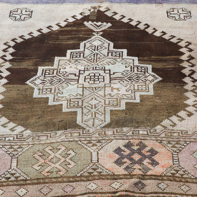 Z291 Handwoven Vintage Rug 3'7x8‘7
