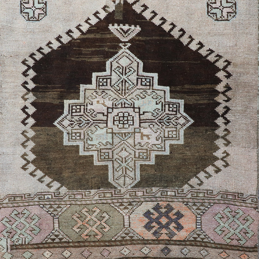 Z291 Handwoven Vintage Rug 3'7x8‘7