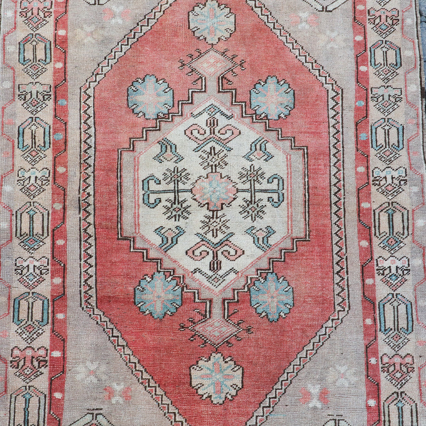Z293 Handwoven Vintage Rug 3'5 x 5'7