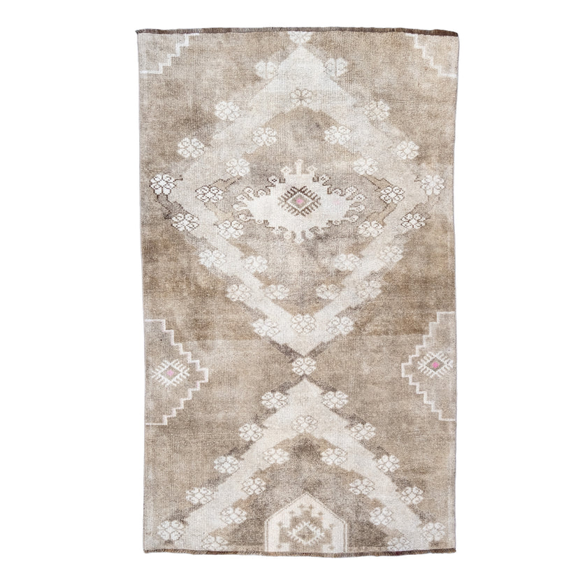 Z295 Handwoven Vintage Rug 3'11 x 6’3