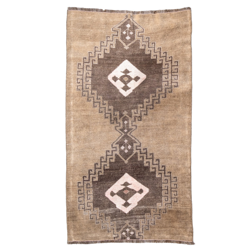Z316 Handwoven Vintage Rug 3'5 x 6’2