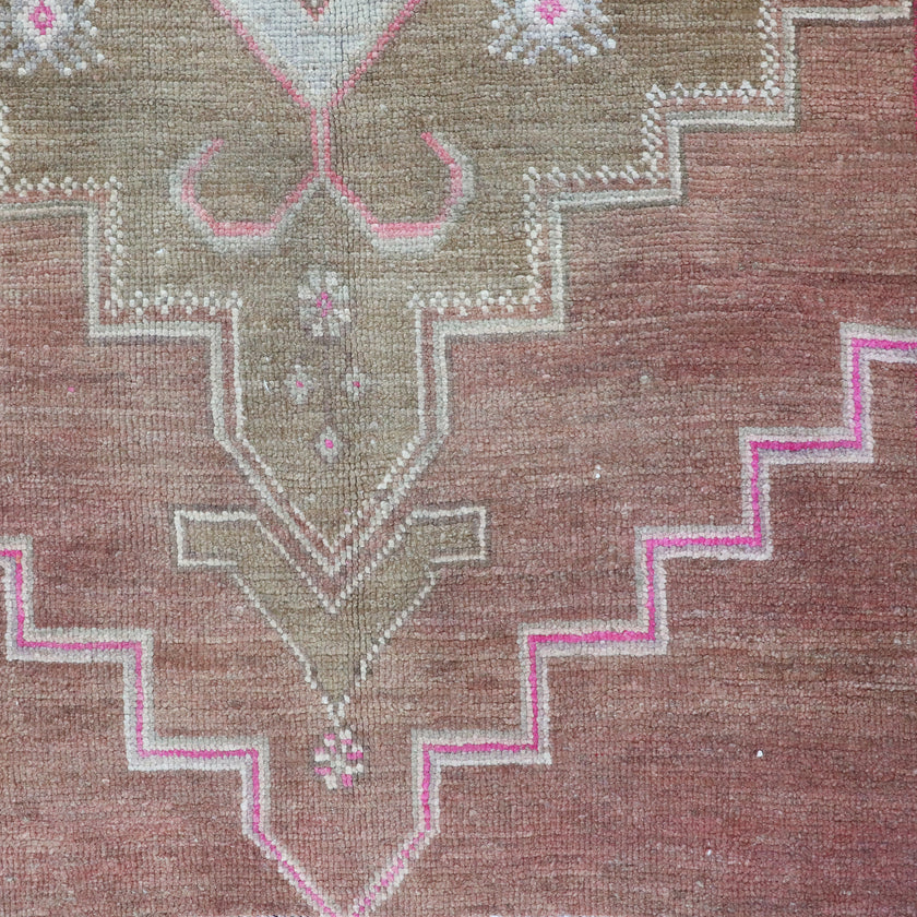 Z321 Handwoven Vintage Rug 3'2 x 10