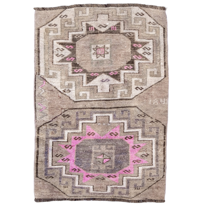 Z322 Handwoven Vintage Rug 2'6 x 3’6