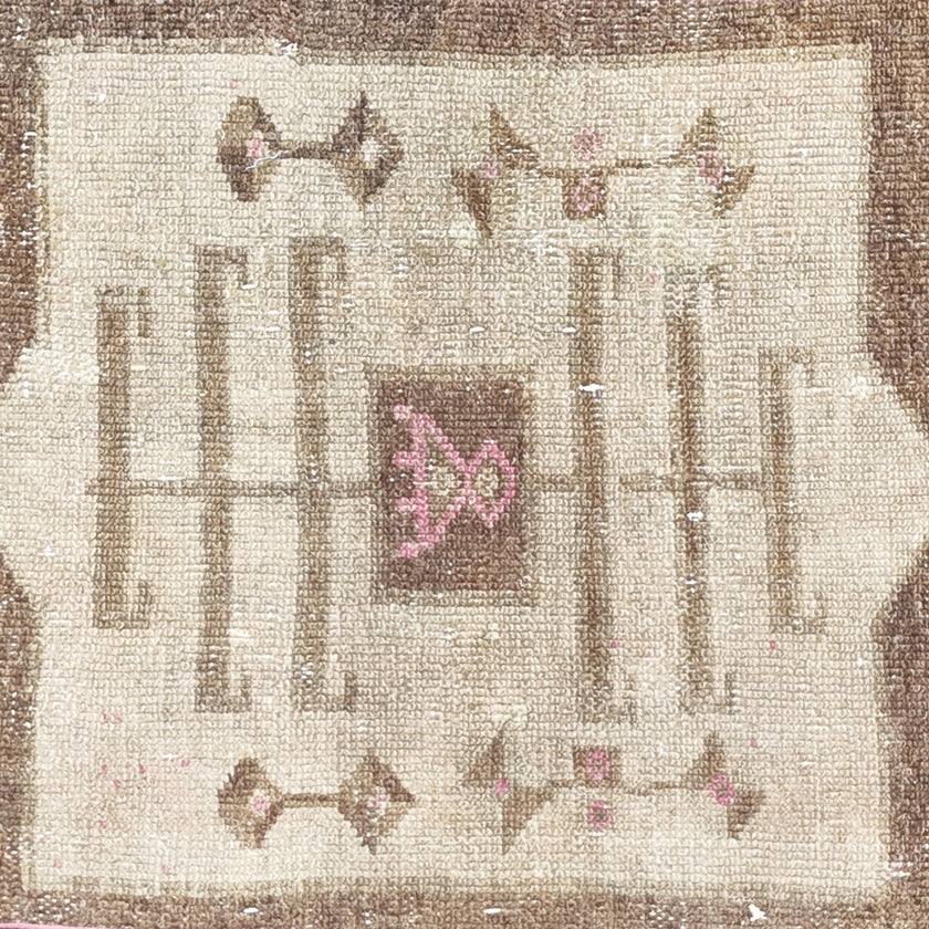 Z338 Handwoven Vintage Rug 2'11 x 11’7