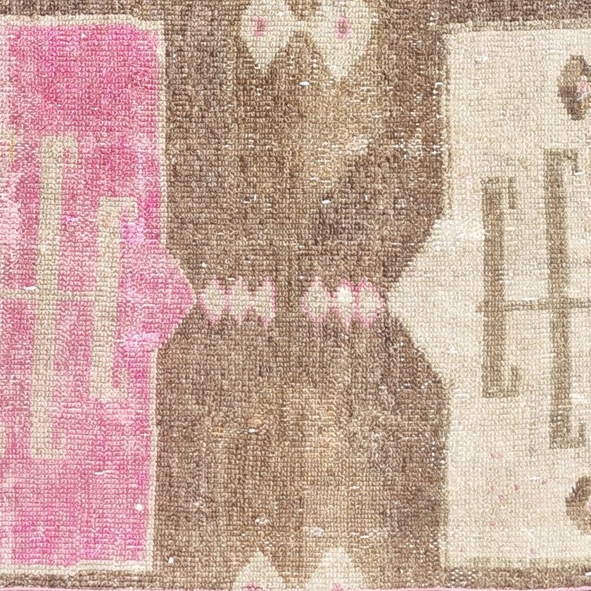 Z338 Handwoven Vintage Rug 2'11 x 11’7
