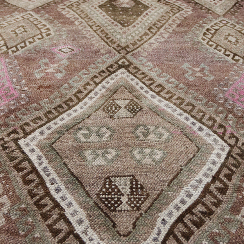 Z342 Handwoven Vintage Rug 5'4x12’8
