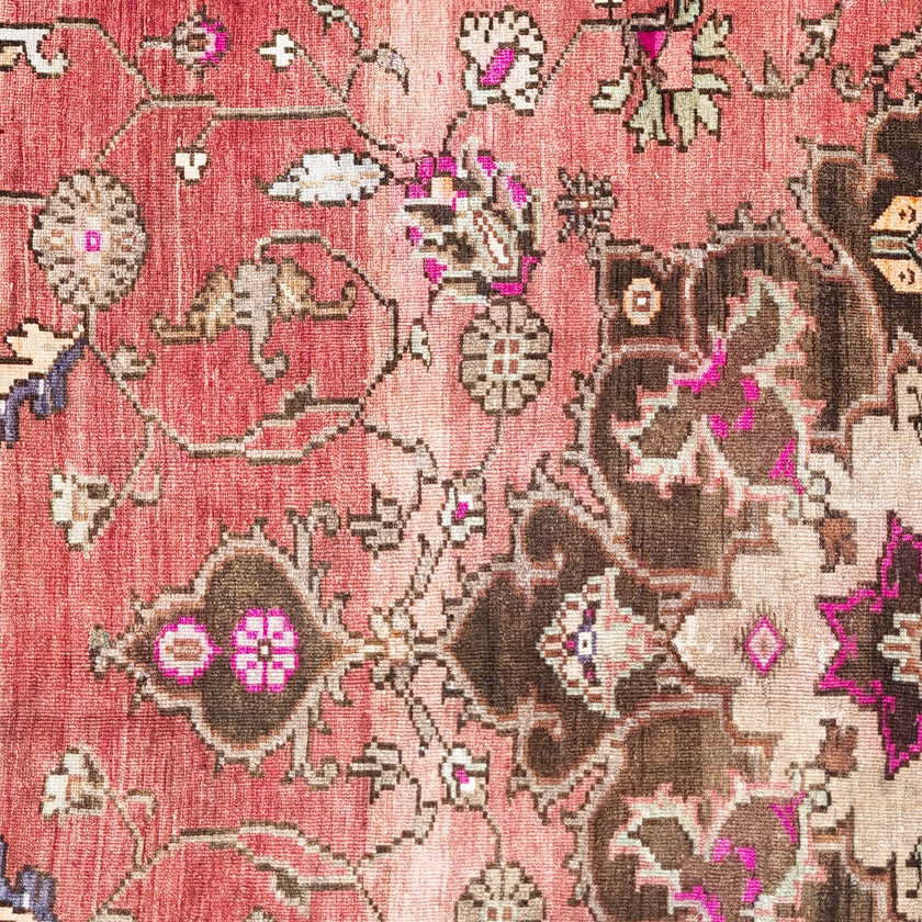 Z351 Handwoven Vintage Rug 6'3 x 9’11
