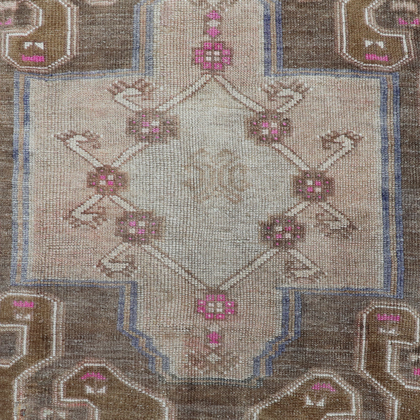 Z353 Handwoven Vintage Rug 4’11 x 12'6