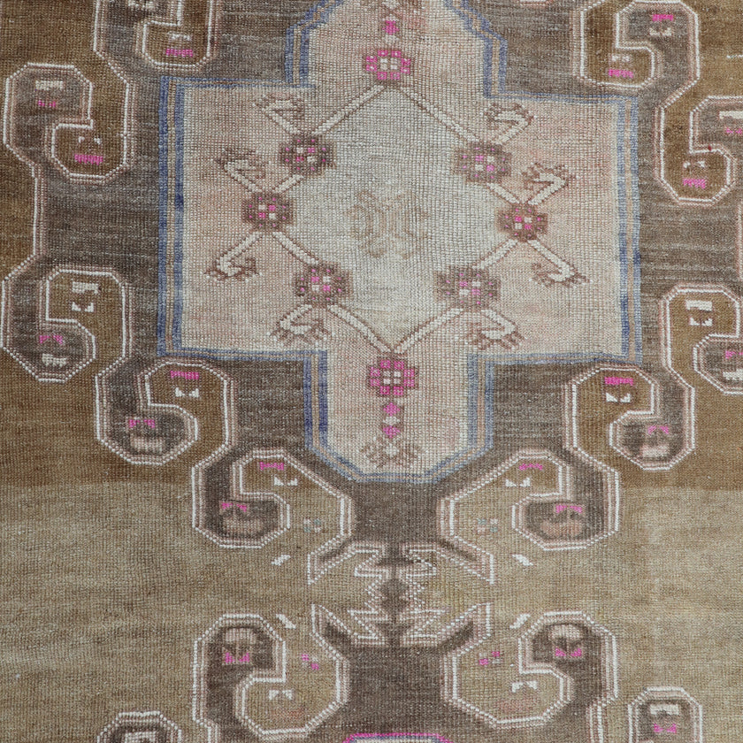 Z353 Handwoven Vintage Rug 4’11 x 12'6