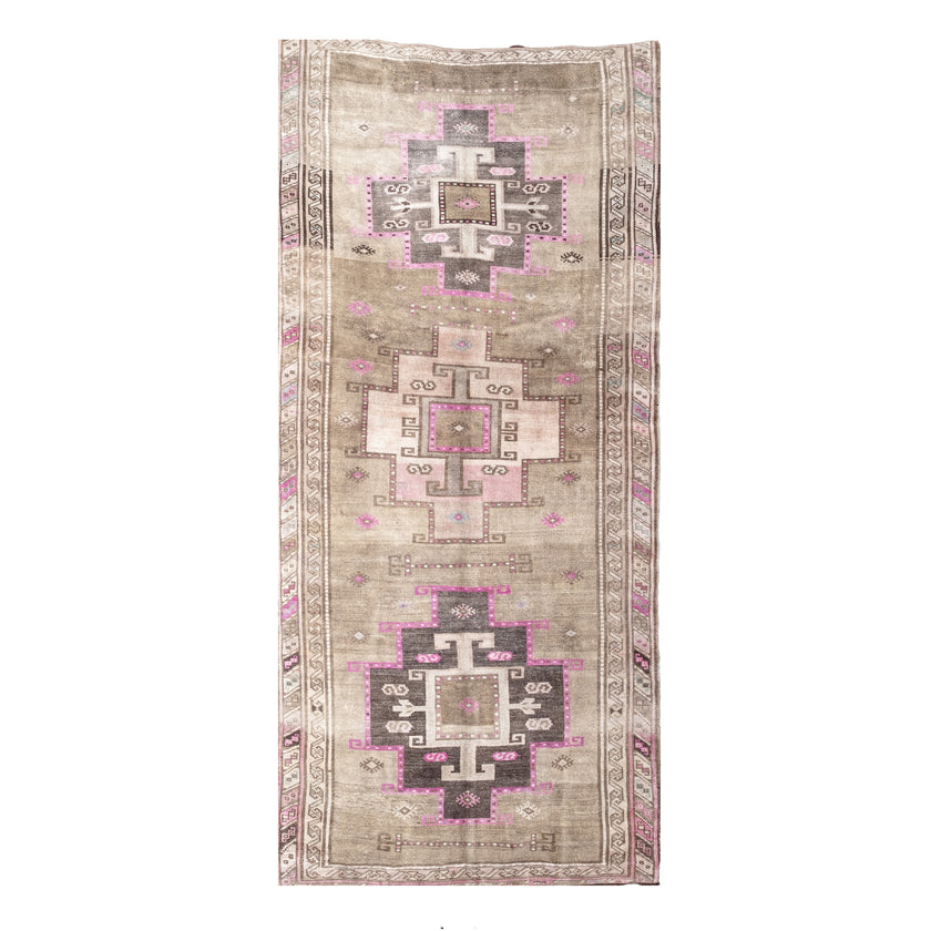 Z354 Handwoven Vintage Rug 4’9x10’2