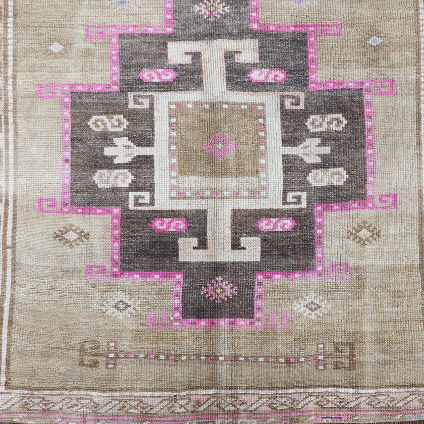 Z354 Handwoven Vintage Rug 4’9x10’2